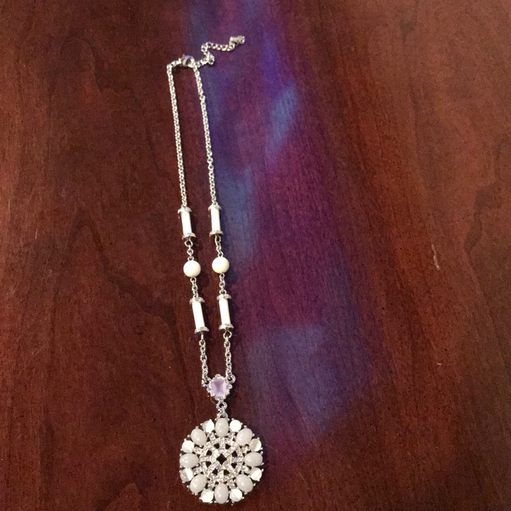 Neckless - Picture 6 of 6